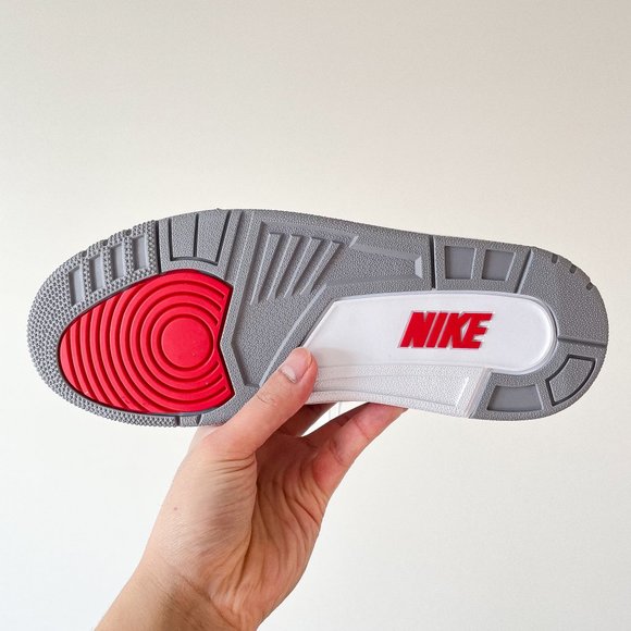 Jordan 3 Fire Red 2022 - Picture 12 of 16
